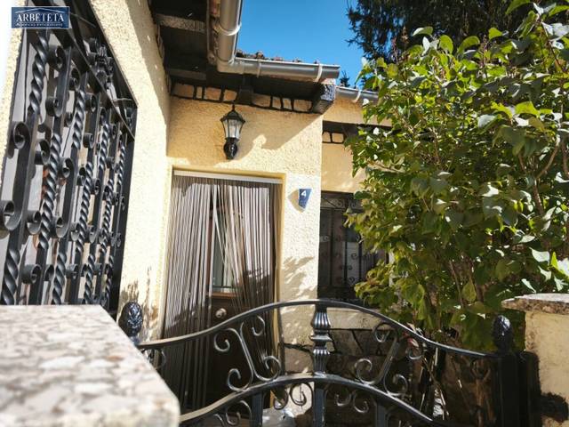 Casa-chalet en Venta en Sacecorbo