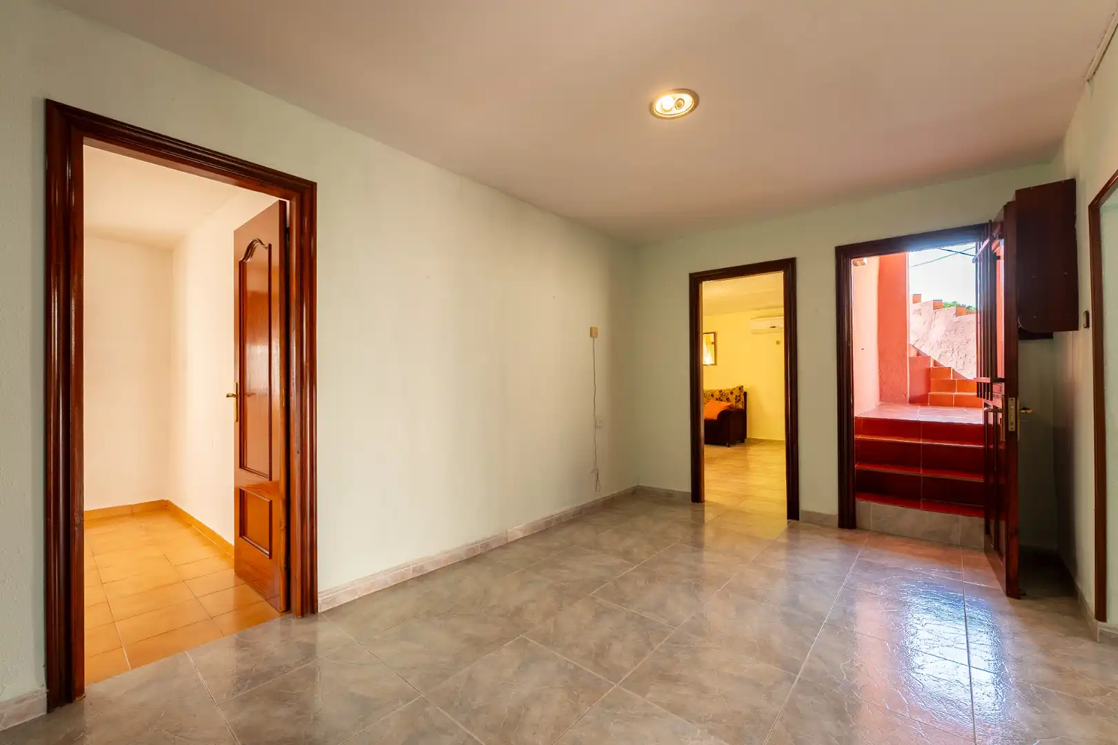 Houses for sale in Girona  with Air Conditioner, Heating and Terrace