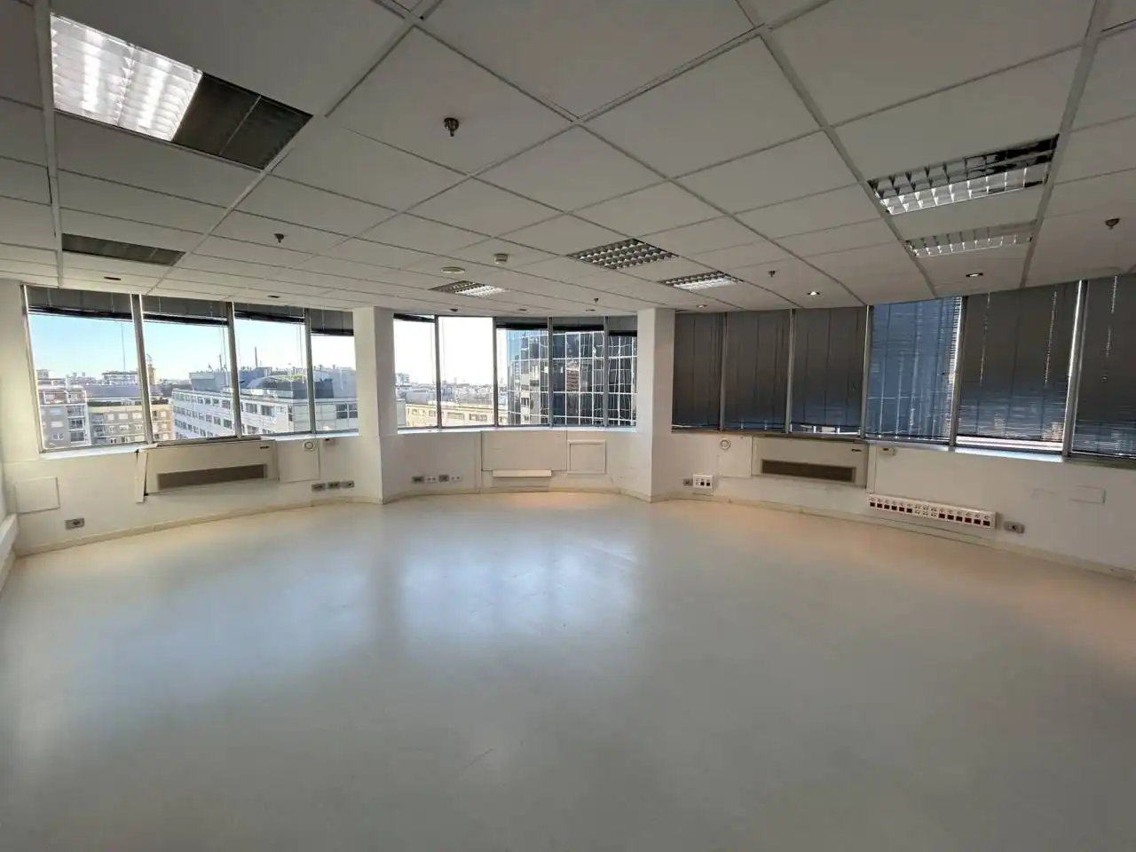 Oficina en venta en Barcelona con Aire acondicionado y Calefacción