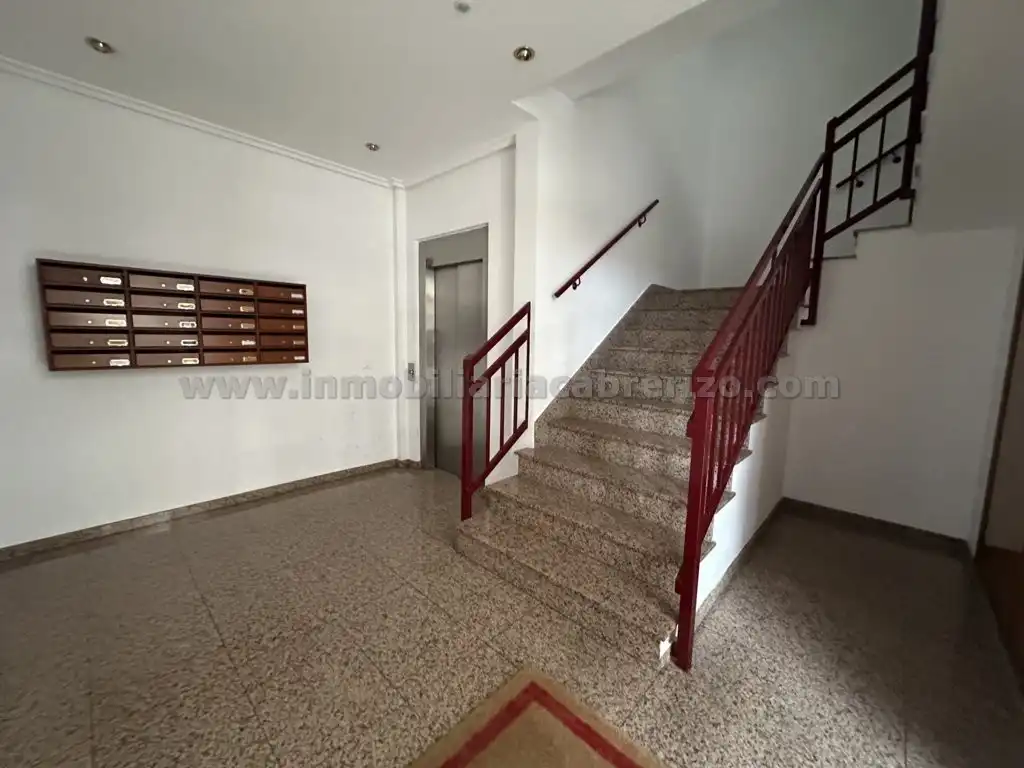 Oficina en venta en  Logroño