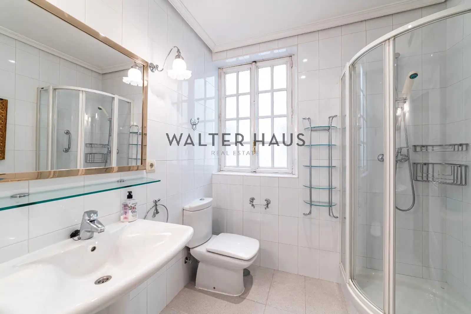 Flat with lift for sale in Calle de Modesto Lafuente, imagen 13