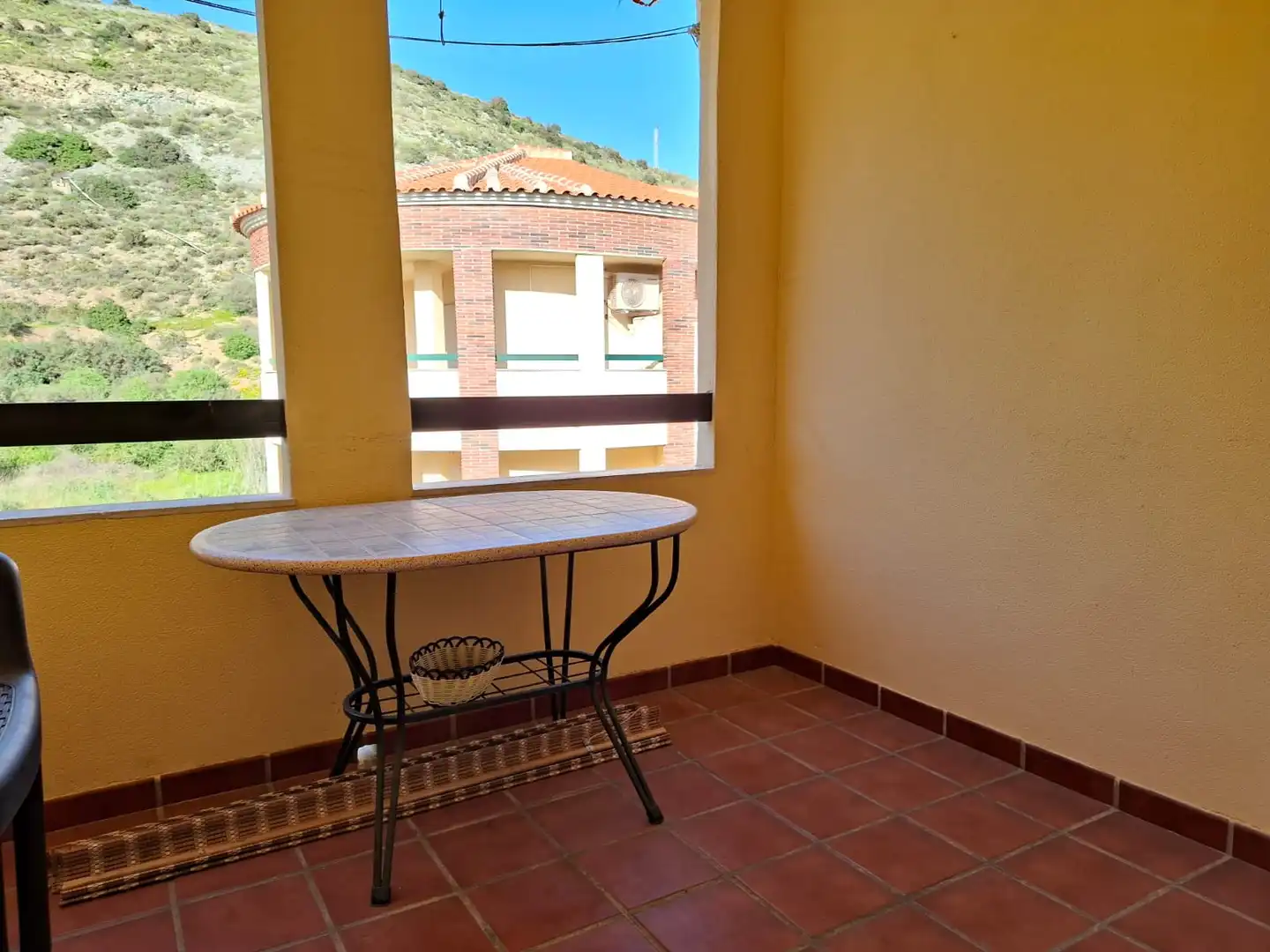 Terraza de Piso en venta en Torrenueva Costa con Terraza, Trastero y Amueblado