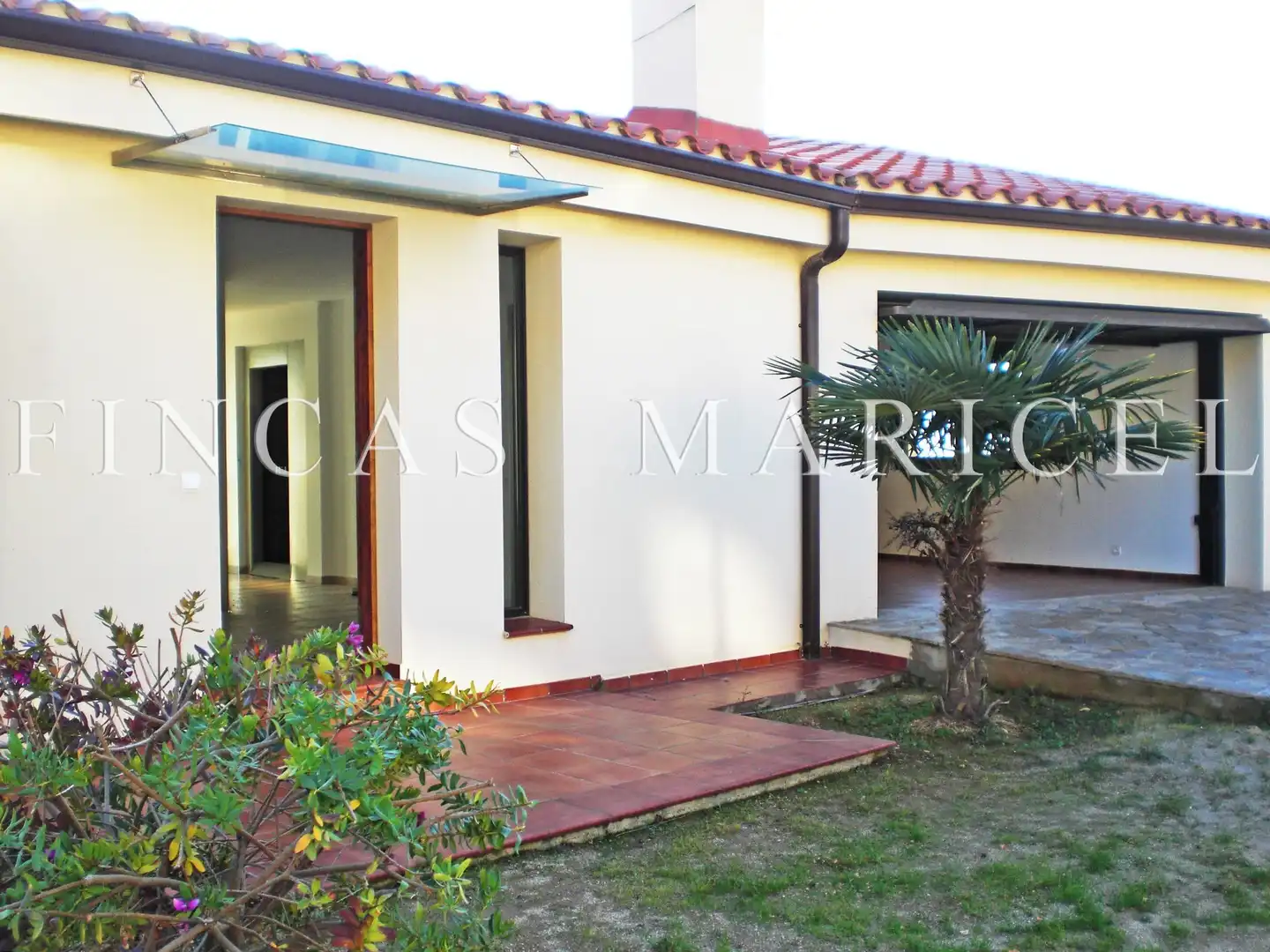 Terrace of Houses for sale in Sitges  with Air Conditioner, Heating and Private garden