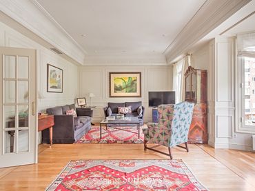Apartament amb ascensor de lloguer a calle Padilla