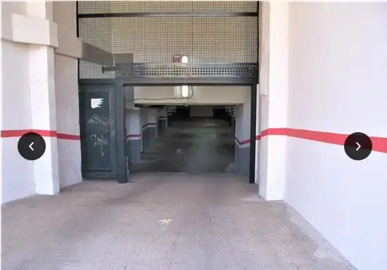 Aparcament en venda a Avenida Avenida de Portugal 1