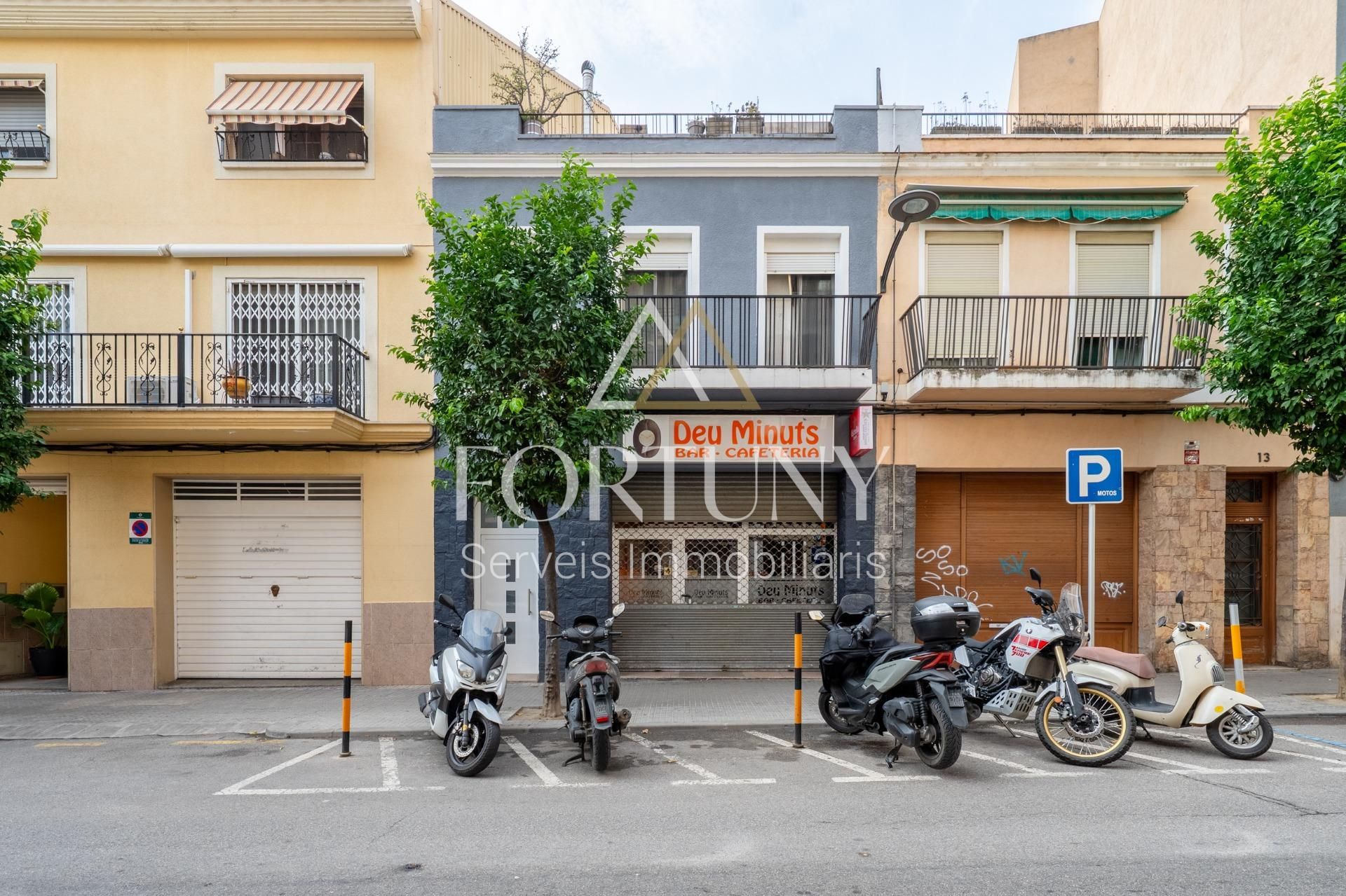 Exterior view of Single-family semi-detached for sale in Reus
