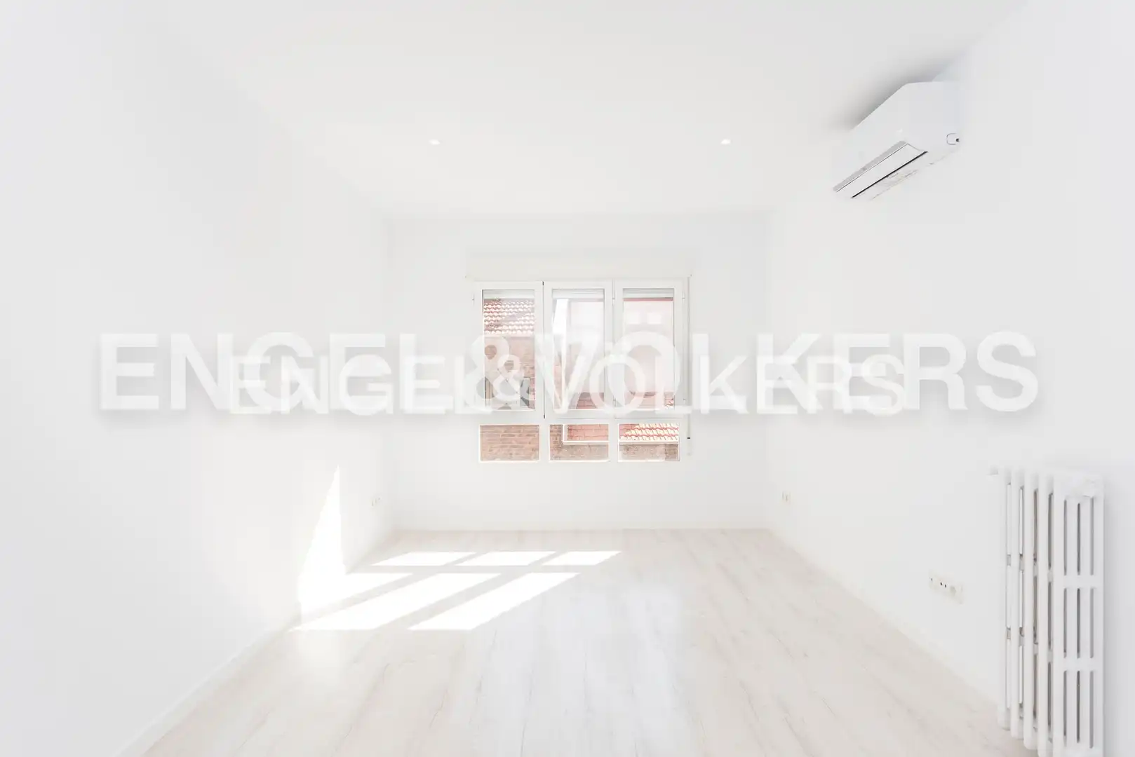 Habitación de Piso de alquiler en Madrid con Aire acondicionado, Calefacción y Terraza