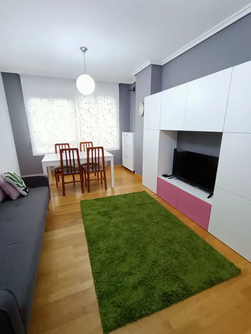 Apartament amb ascensor de lloguer a Illera, imagen 3