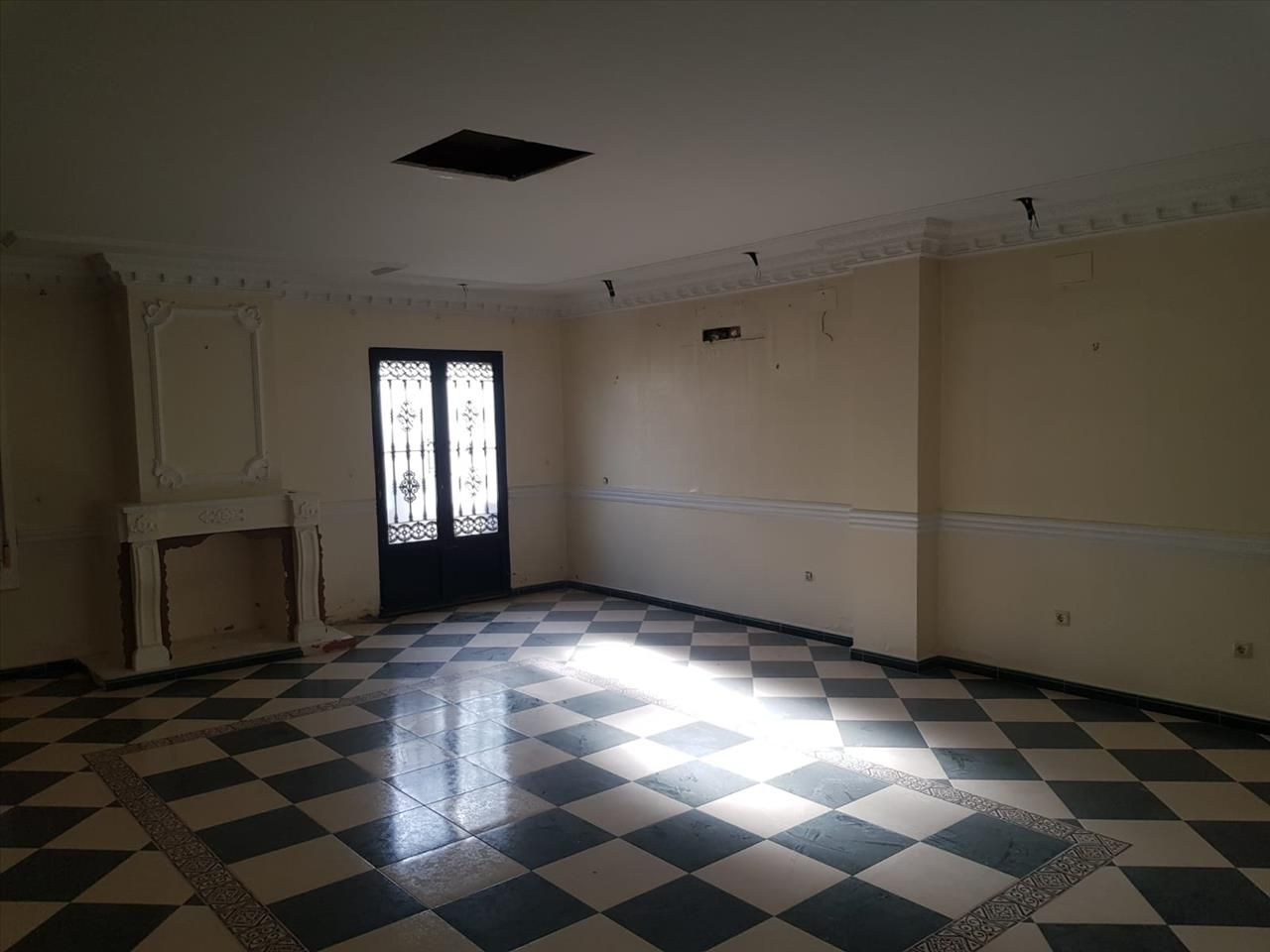 Casa adosada en venda en Puebla de la Calzada