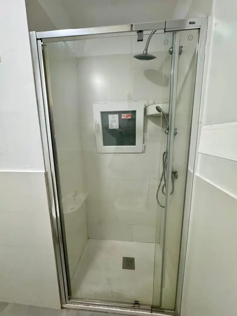 Bany de Estudi en venda en Las Palmas de Gran Canaria amb Aire condicionat i Moblat