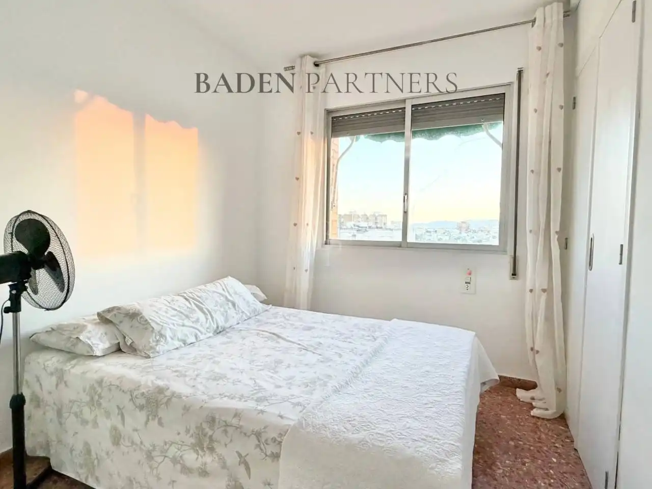 Flat for rent in Avenida María Auxiliadora, Casco Urbano
