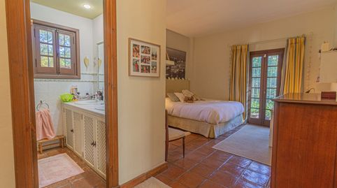 Villa de 6 dormitorios con piscina y jardín exuberante, imatge 3