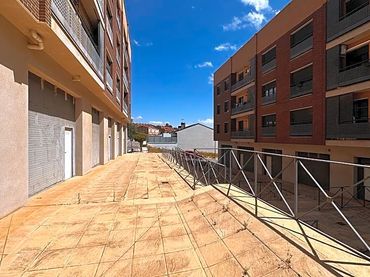 Locale commerciale in vendita a Calle Isaac Albeniz