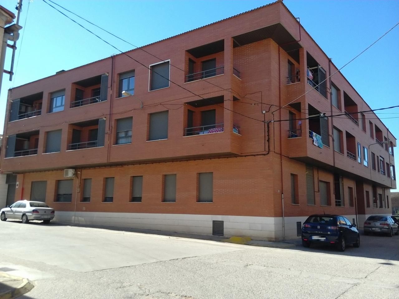 Vista exterior de Garatge en venda en Els Alamús