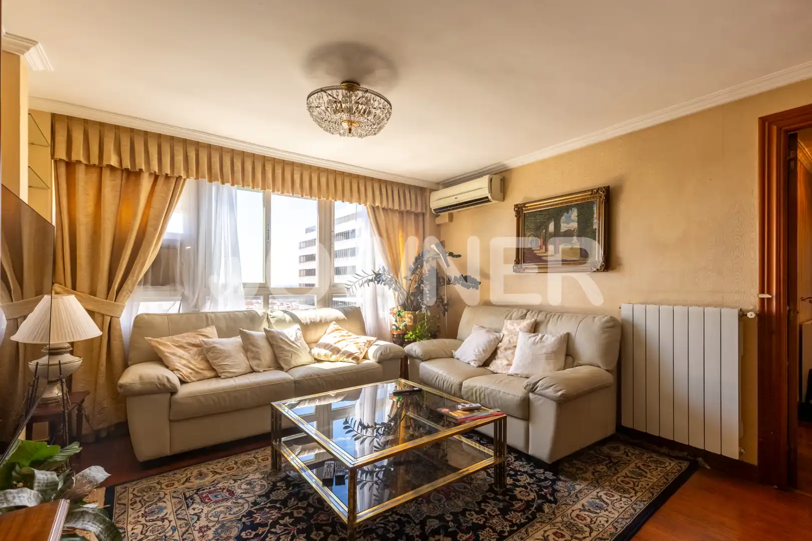 Living room of Flat for rent in Madrid  with Air Conditioner, Heating and Furnished