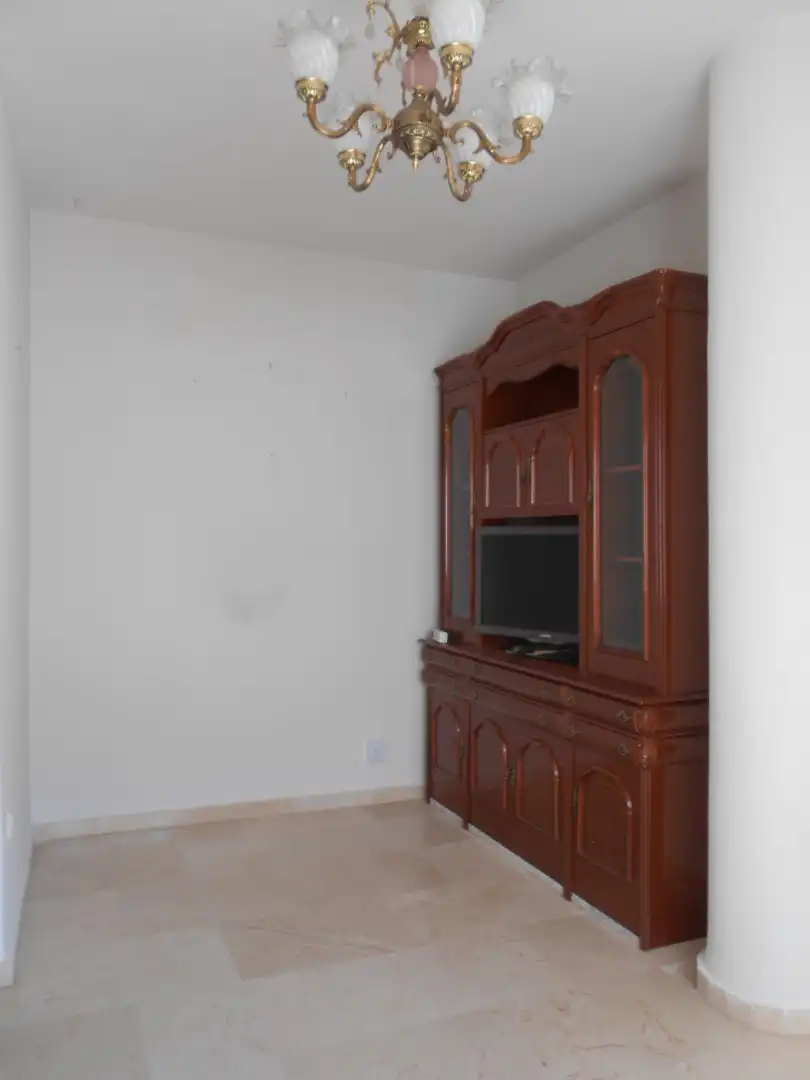 Wohnzimmer von Wohnungen zum Verkauf in Ciudad Real mit Klimaanlage, Heizung und Abstellraum