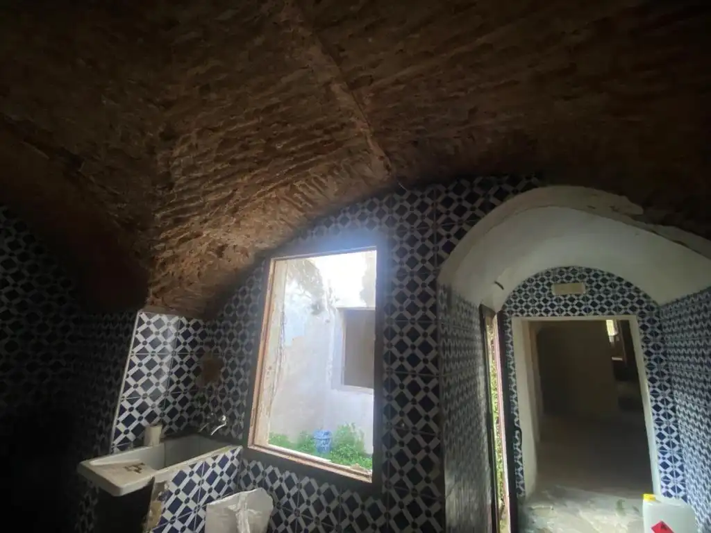 Bathroom of Commercial properties for rent in Cáceres