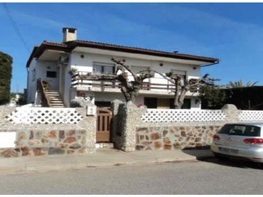 Villa in vendita a C/ Clariana Urb. Rocallisa