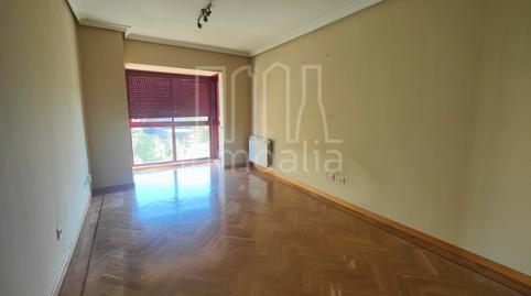 Photo 2 of Flat to rent in Calle del Corregidor Diego de Valderrábano, Media Legua, Madrid