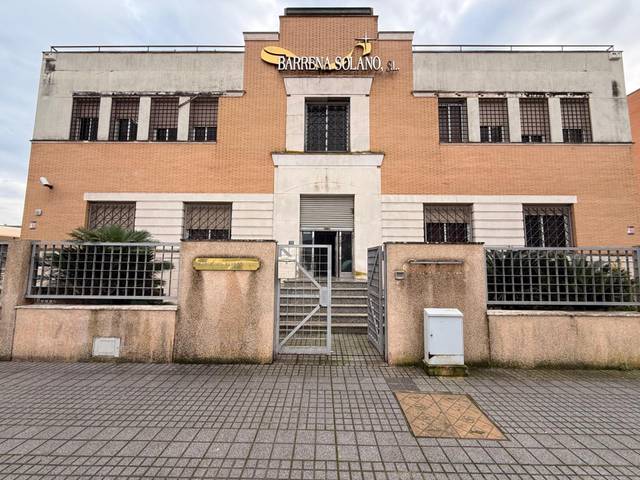 Edificio en Venta en Cañero