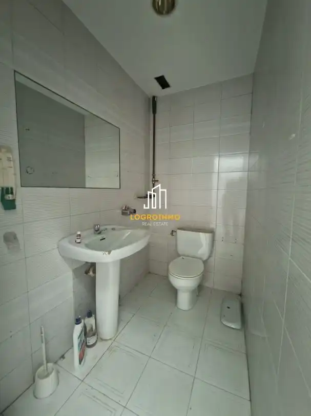 Local comercial en alquiler en Centro, imagen 12