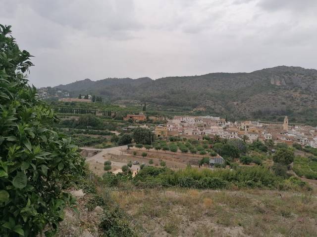 Terreno residencial en Venta en Pego