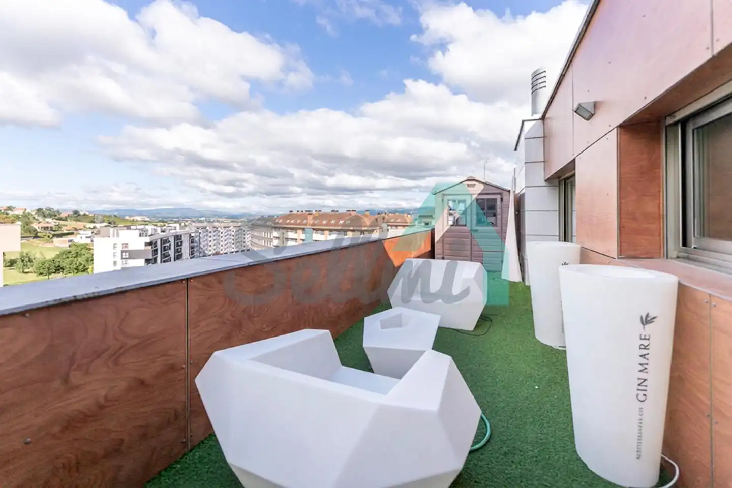 Terrasse von Maisonette zum Verkauf in Oviedo  mit Heizung, Terrasse und Abstellraum