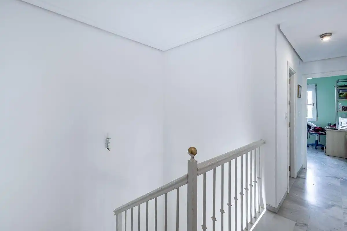 Einfamilien-Reihenhaus zur Miete in Alhendín