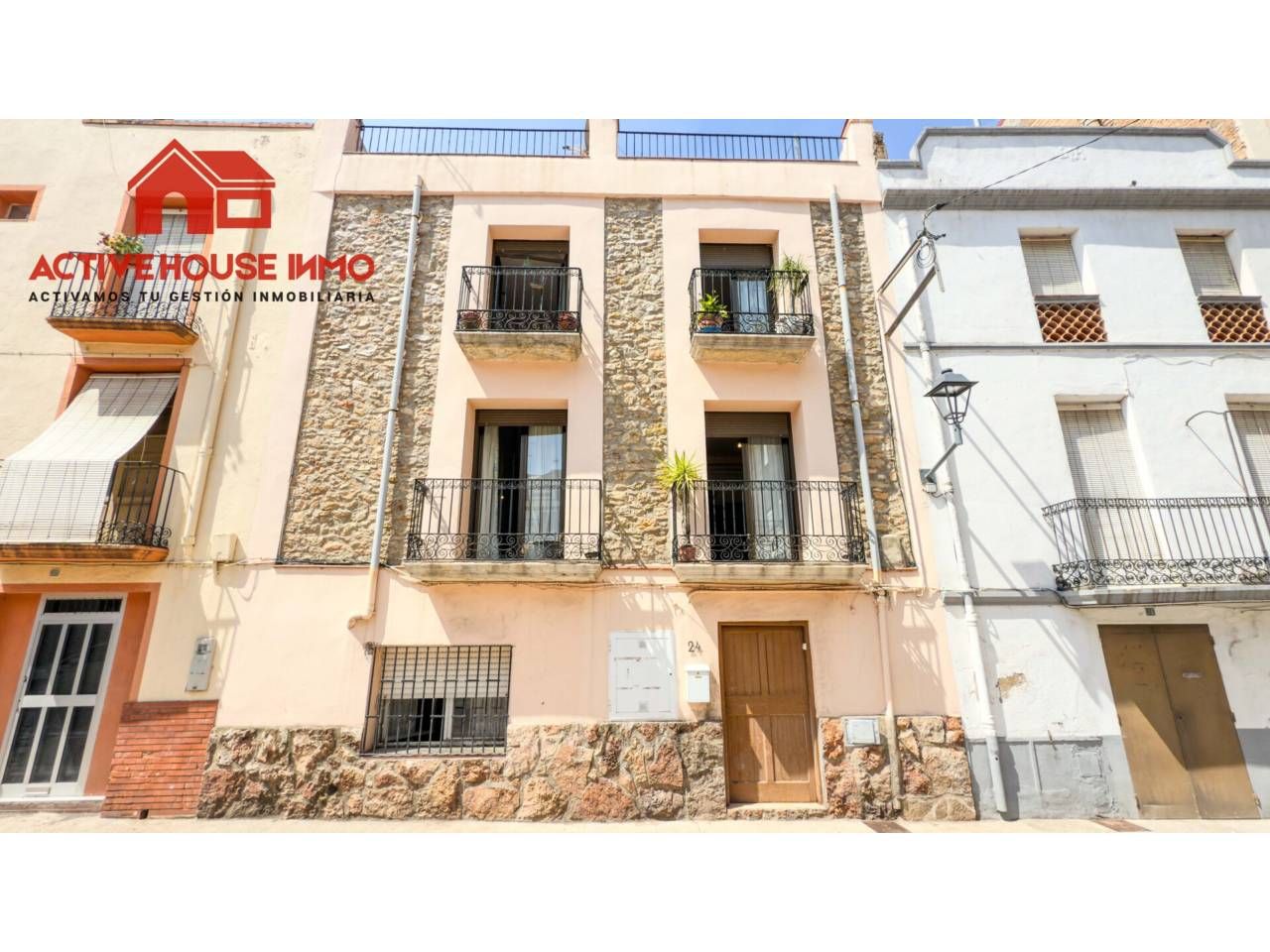 Exterior view of House or chalet for sale in Godall  with Terrace and Furnished