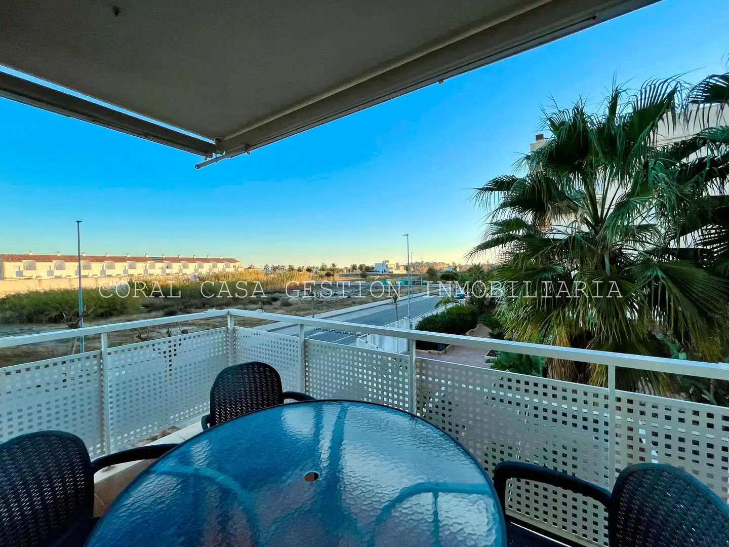 Apartamento de alquiler en V-01, Almenara