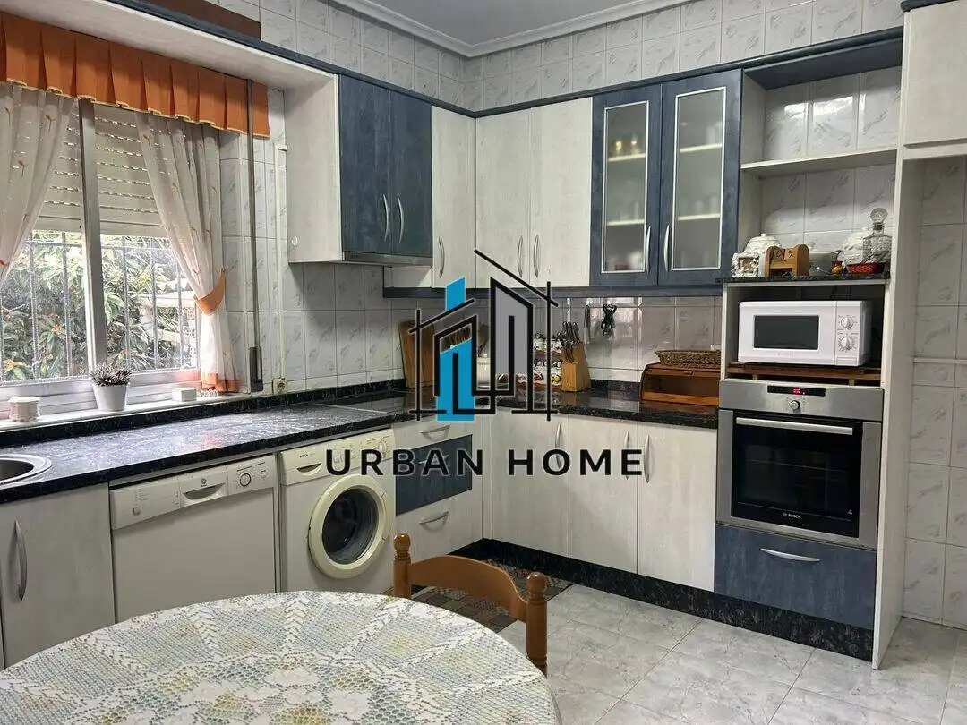 Haus oder Chalet zum Verkauf in Calle Juan de Juni, Las Ventas