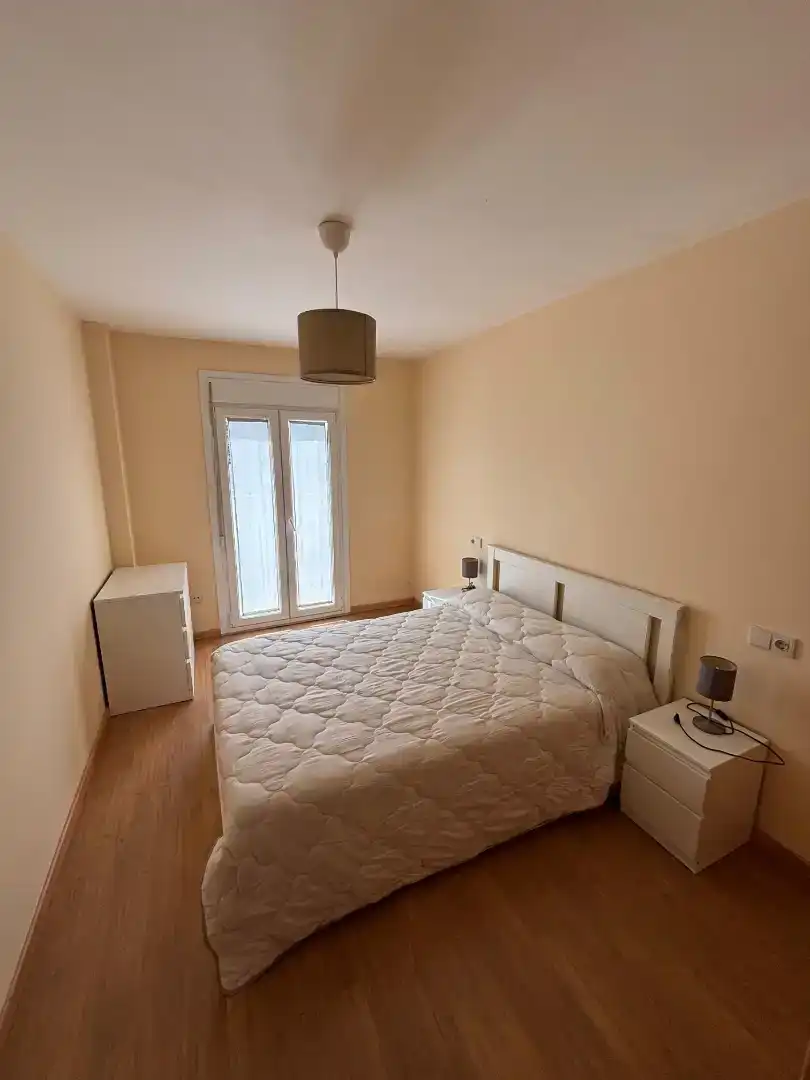 Schlafzimmer von Wohnung zur Miete in Barreiros, Lugo