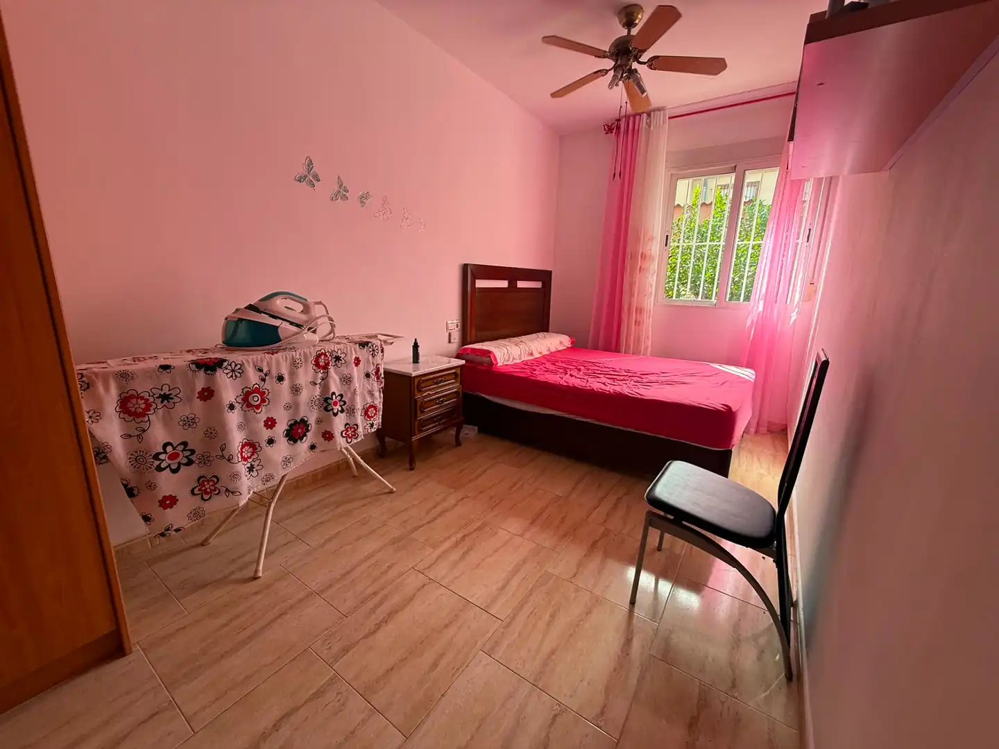 Habitación de Casa o chalet en venta en Láchar con Aire acondicionado, Calefacción y Jardín privado