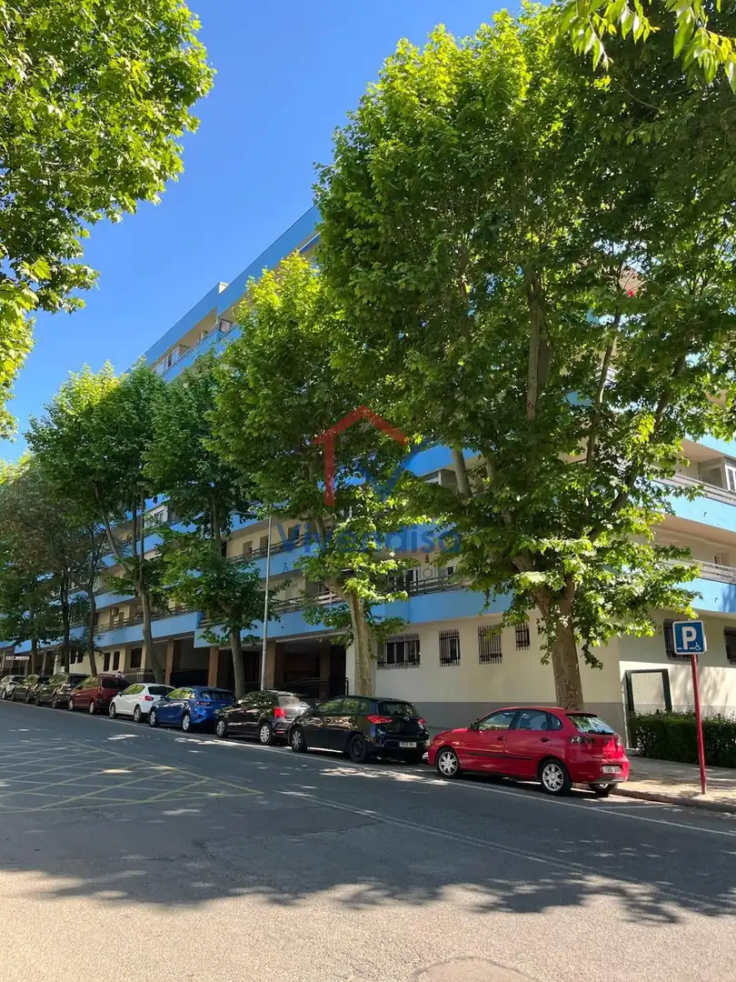 Exterior view of Flat for sale in Guadalajara  with Heating, Terrace and Furnished