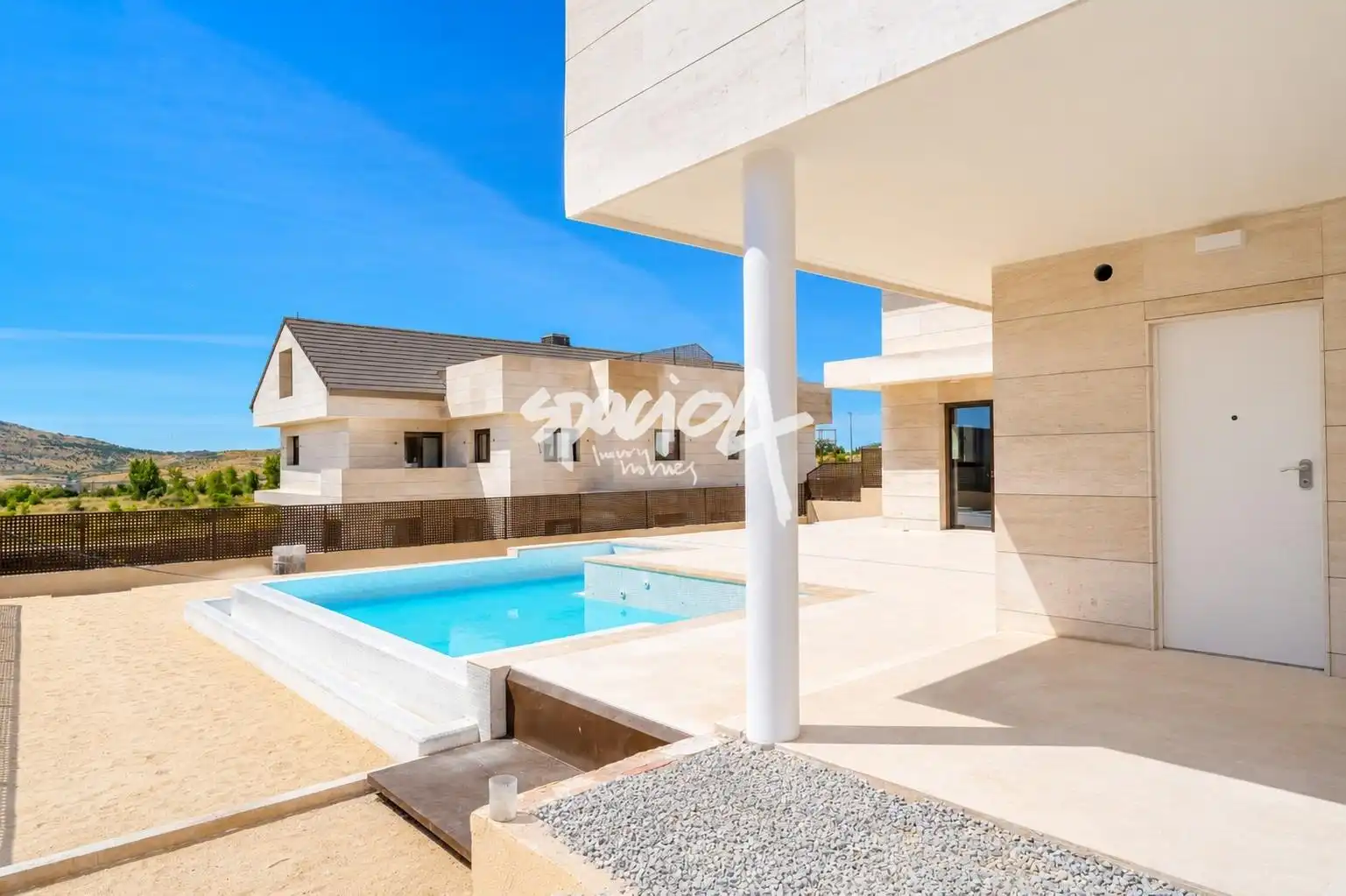 Doppelhaushälfte mit Pool zum Verkauf in Calle del Solano, imagen 3