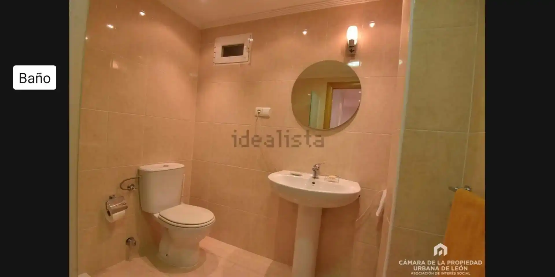 Bany de Apartament en venda en León Capital 