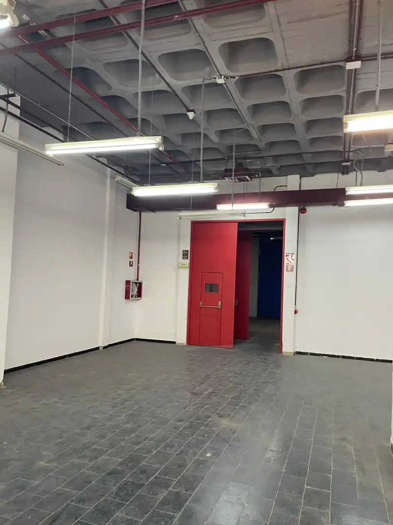 Industrial buildings for sale in Calle Vía de los Poblados, 23, Valdebebas - Valdefuentes