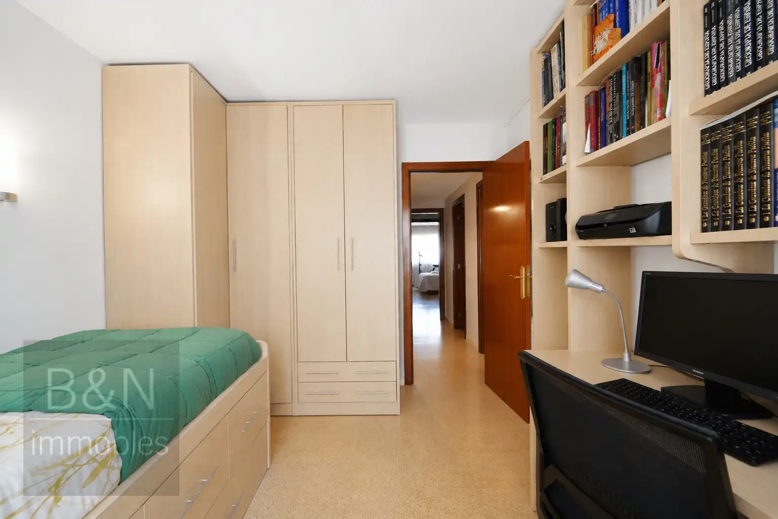Habitación de Piso en venta en Terrassa con Aire acondicionado, Calefacción y Balcón