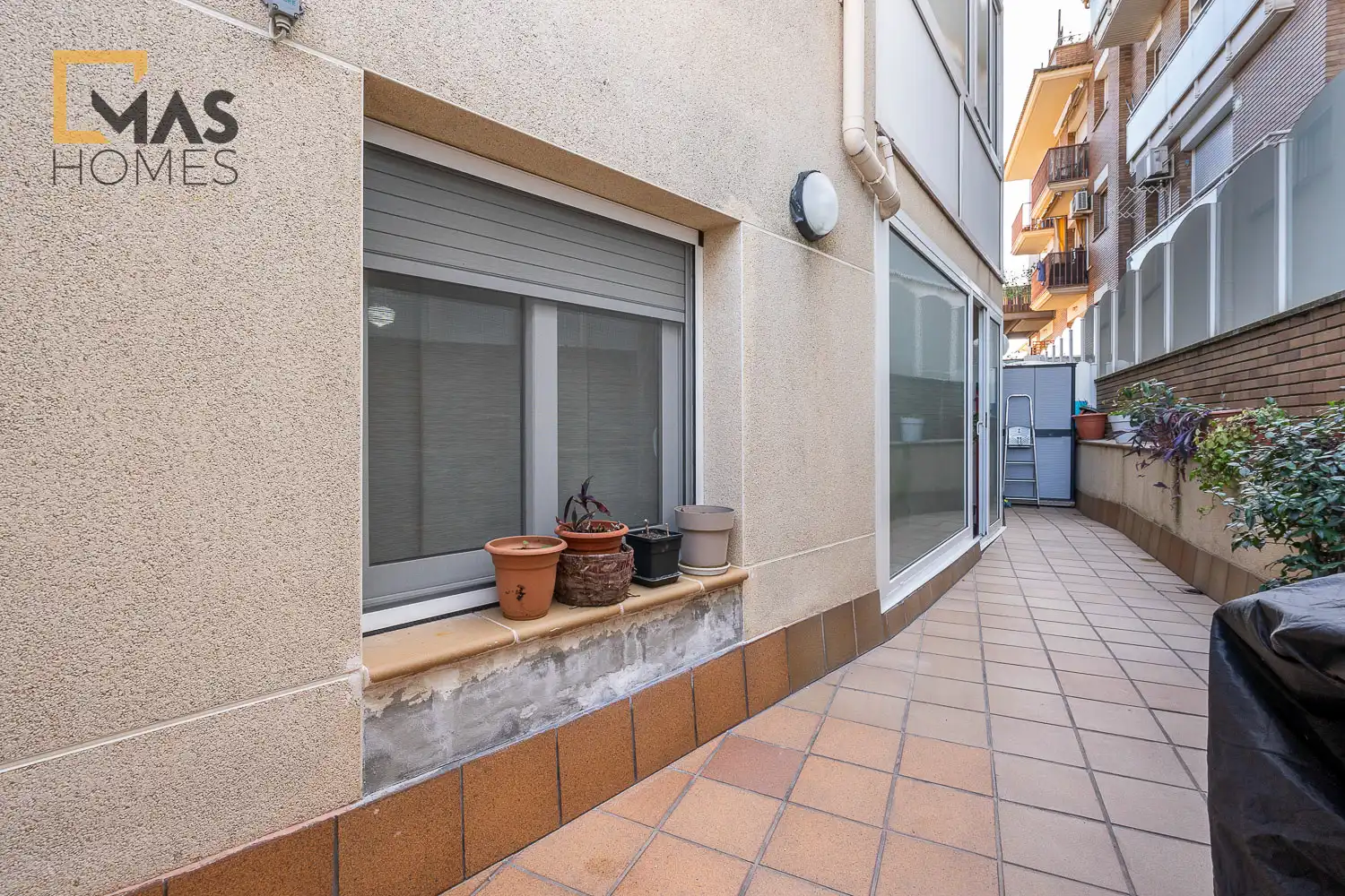 Piso con terraza en venta en Carrer Joan XXIII 63, imagen 4