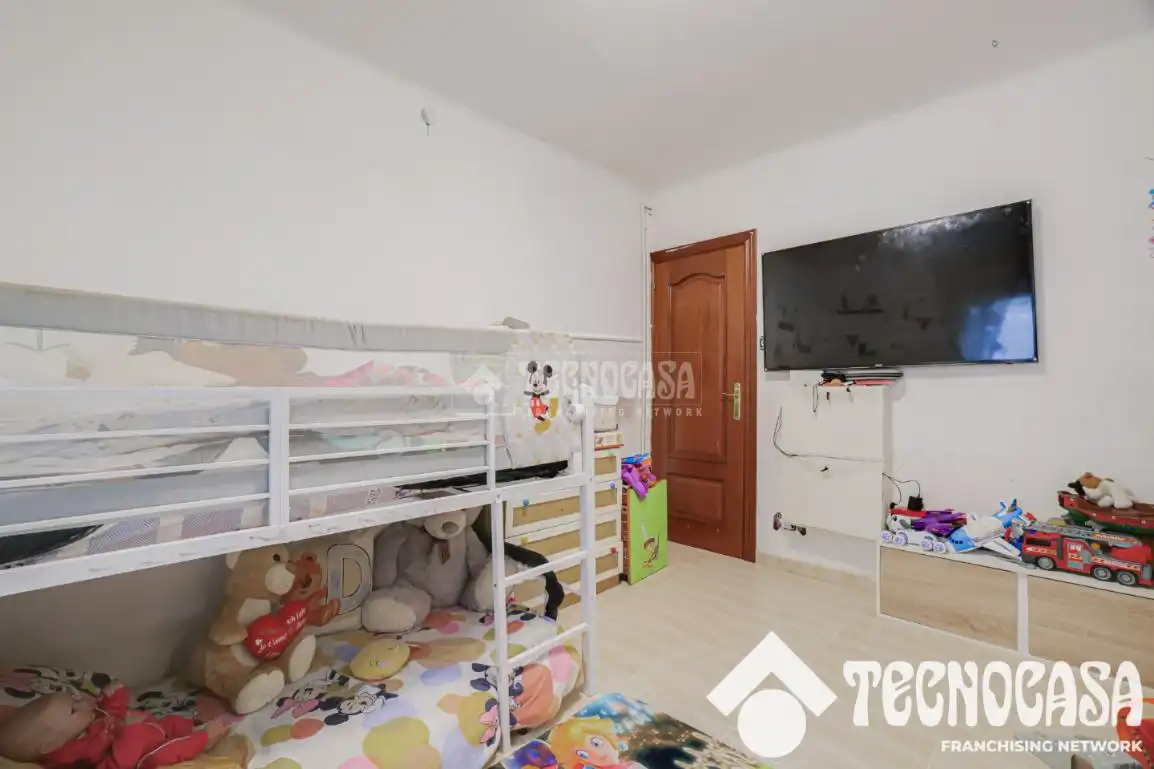 Habitación de Piso en venta en Santa Coloma de Gramenet