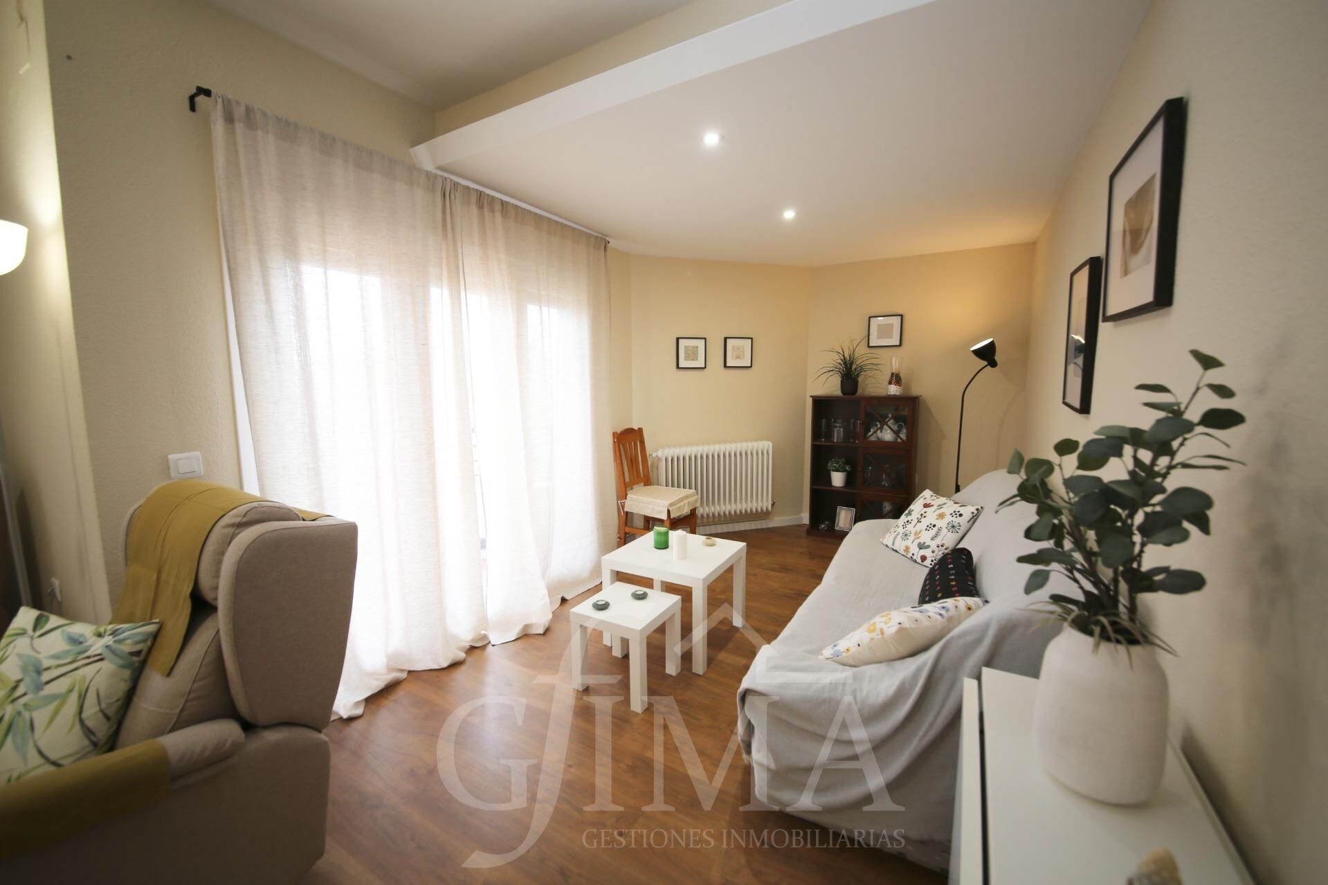 Living room of Flat for sale in Tomelloso  with Air Conditioner, Heating and Terrace