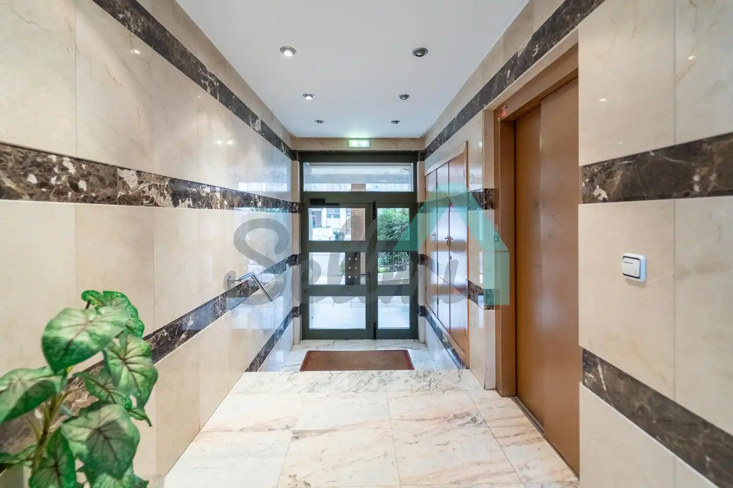 Piso en venta en Tineo con Calefacción, Parquet y Trastero