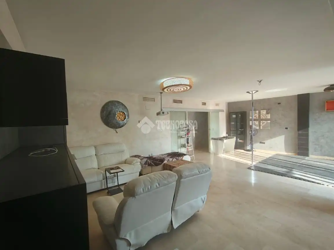 Flat for sale in Mengíbar