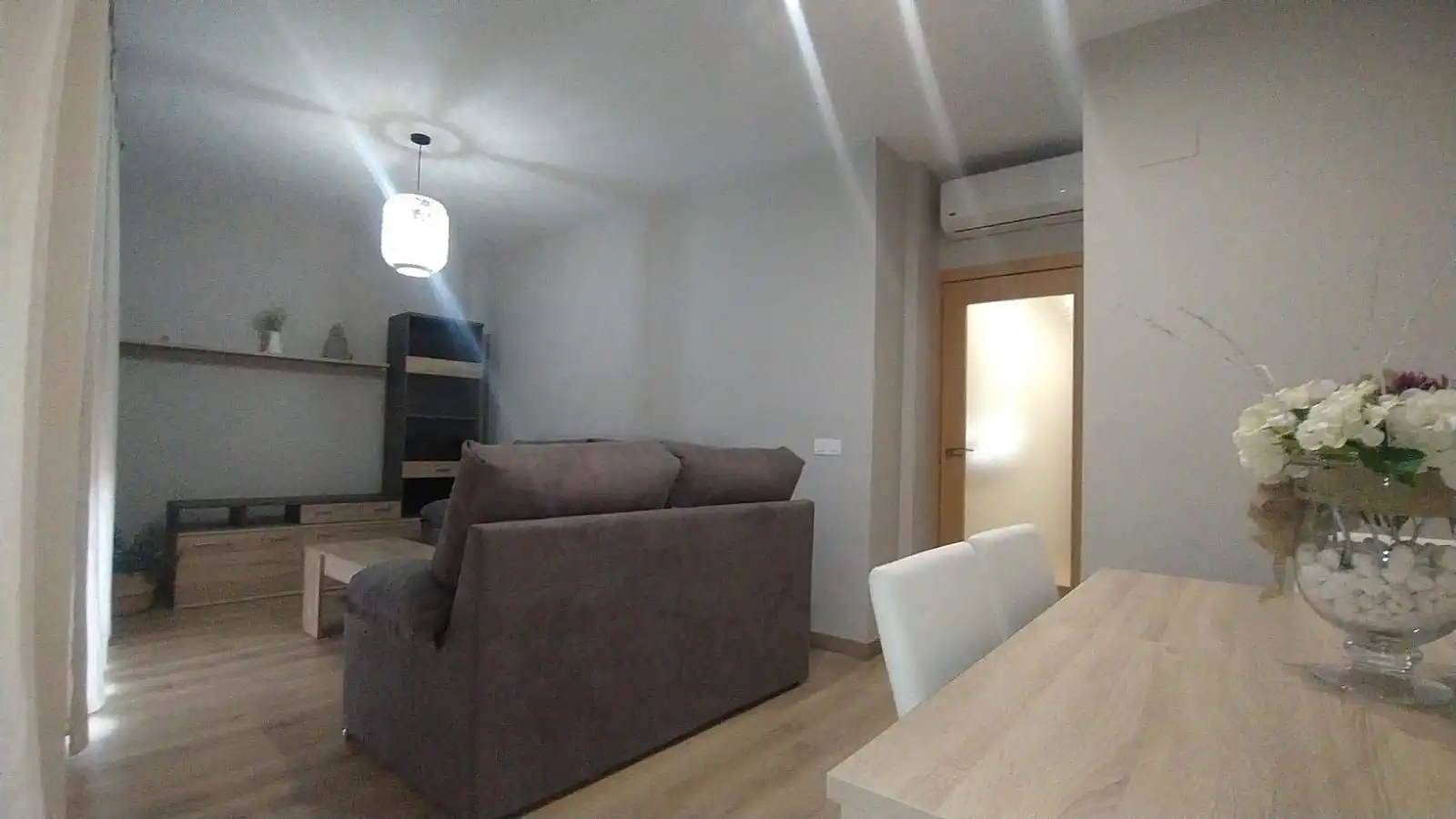 Sala d'estar de Apartament de lloguer en Villanueva de la Serena amb Aire condicionat, Calefacció i Parquet