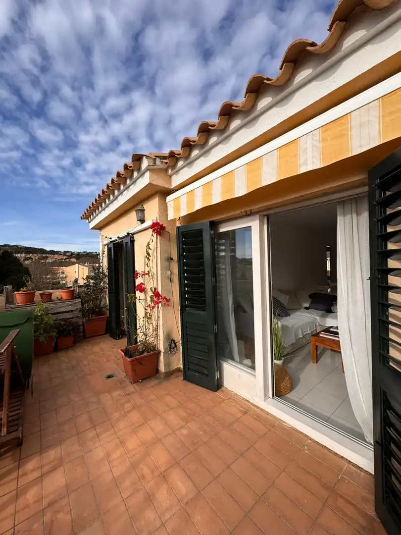 Terraza de Apartamento de alquiler en Castell d'Aro, Platja d'Aro i s'Agaró con Jardín privado, Piscina y Horno