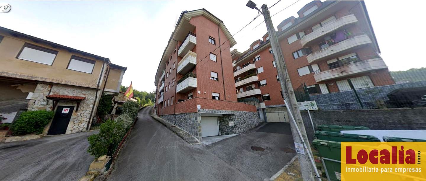 Vista exterior de Edificio en venta en Limpias