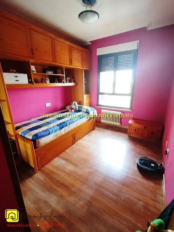 Habitación de Piso en venta en Salamanca con Calefacción, Trastero y Amueblado