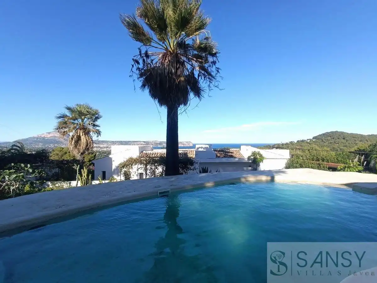 Swimming pool of Houses for sale in Jávea / Xàbia  with Air Conditioner, Heating and Storage room