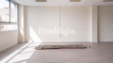 Foto 2 von Büro zum Verkauf in El Coll, Sant Cugat del Vallès