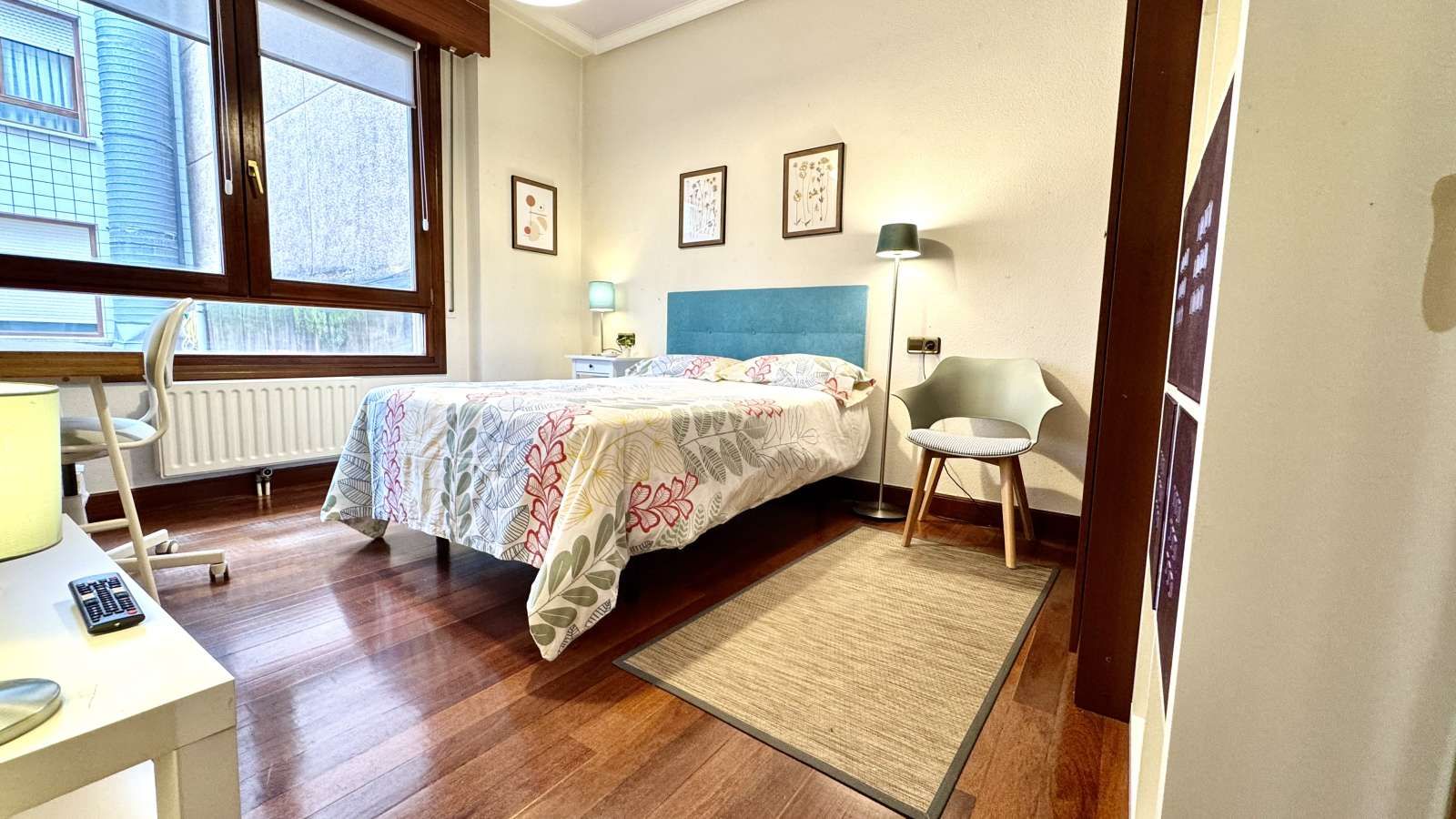 Bedroom of Flat to share in Bilbao   with Air Conditioner, Heating and Terrace